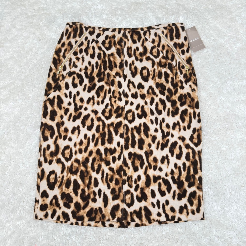 Chico's NWT 0 Animal Print Pencil Skirt Gold Zipper Detail Career Chic Mob Wife